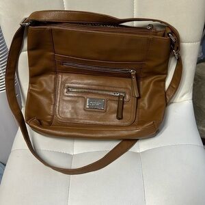 Vintage Tignanello handbag Leather with a beautiful silky lining